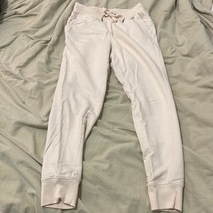 UNIQLO cream joggers